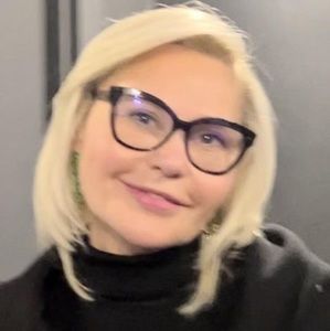 Meet your Posher, Anastassia